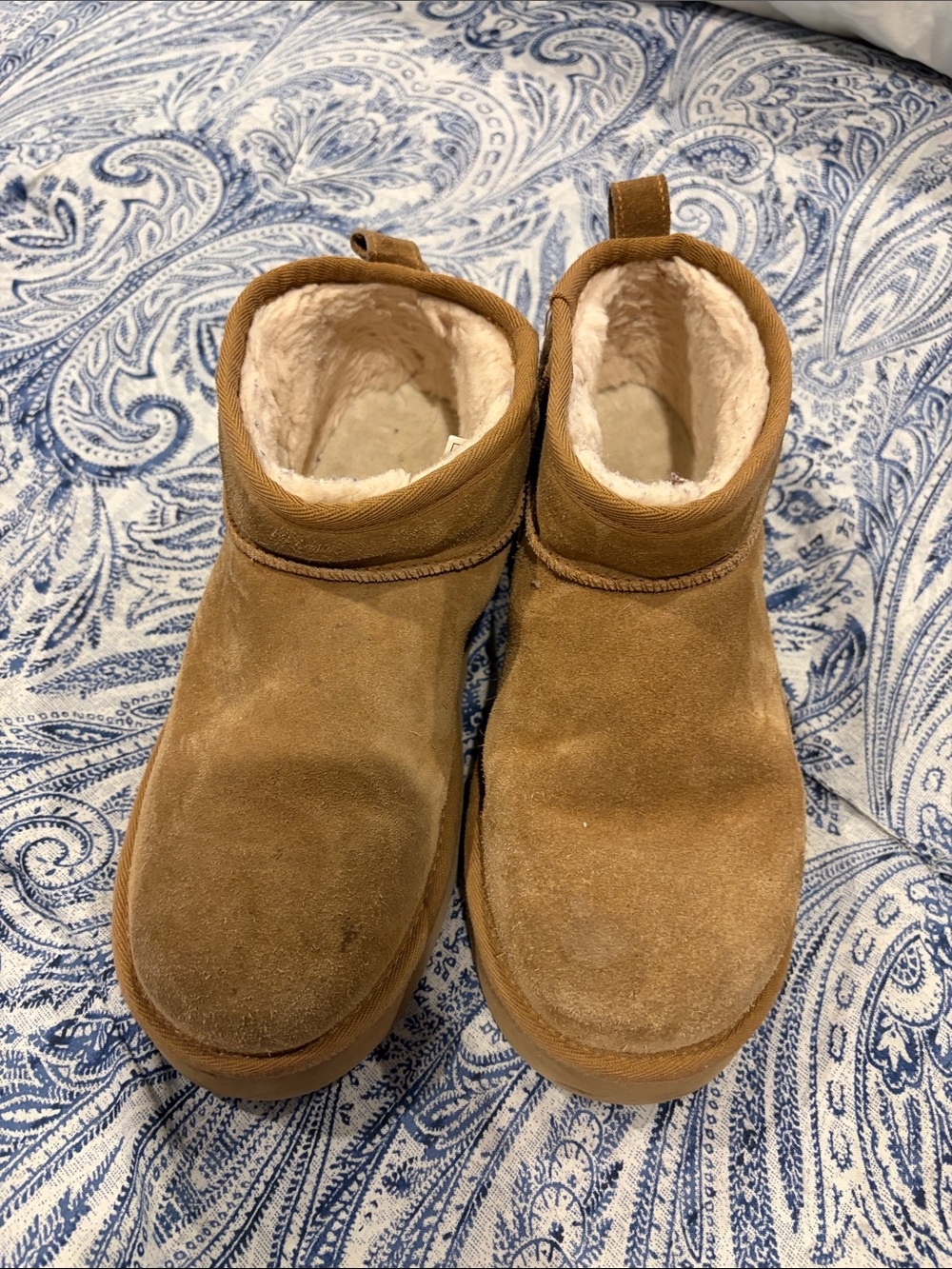 Ugg